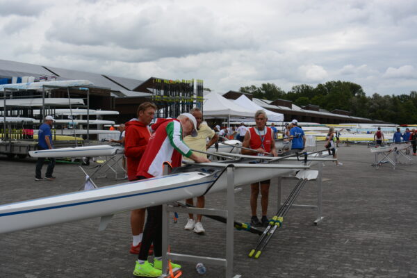 Boot für Training mieten (Banyoles)